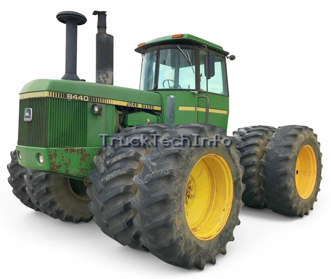 John Deere 8440